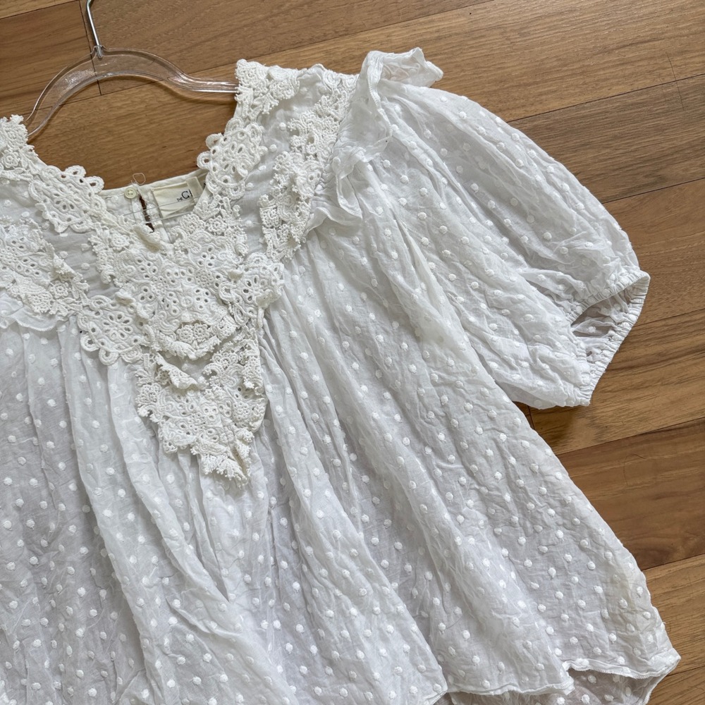 THE GREAT. Swiss Dot Blouse Womens Size 2 White Crochet Lace Ruffle Puff Sleeve - Picture 8 of 15
